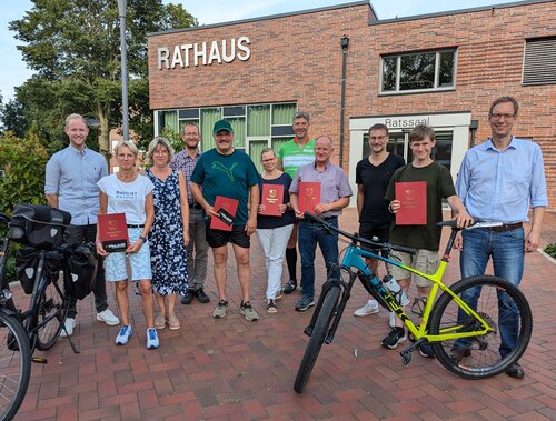 Gruppenfoto_Siegerehrung Stadtradeln